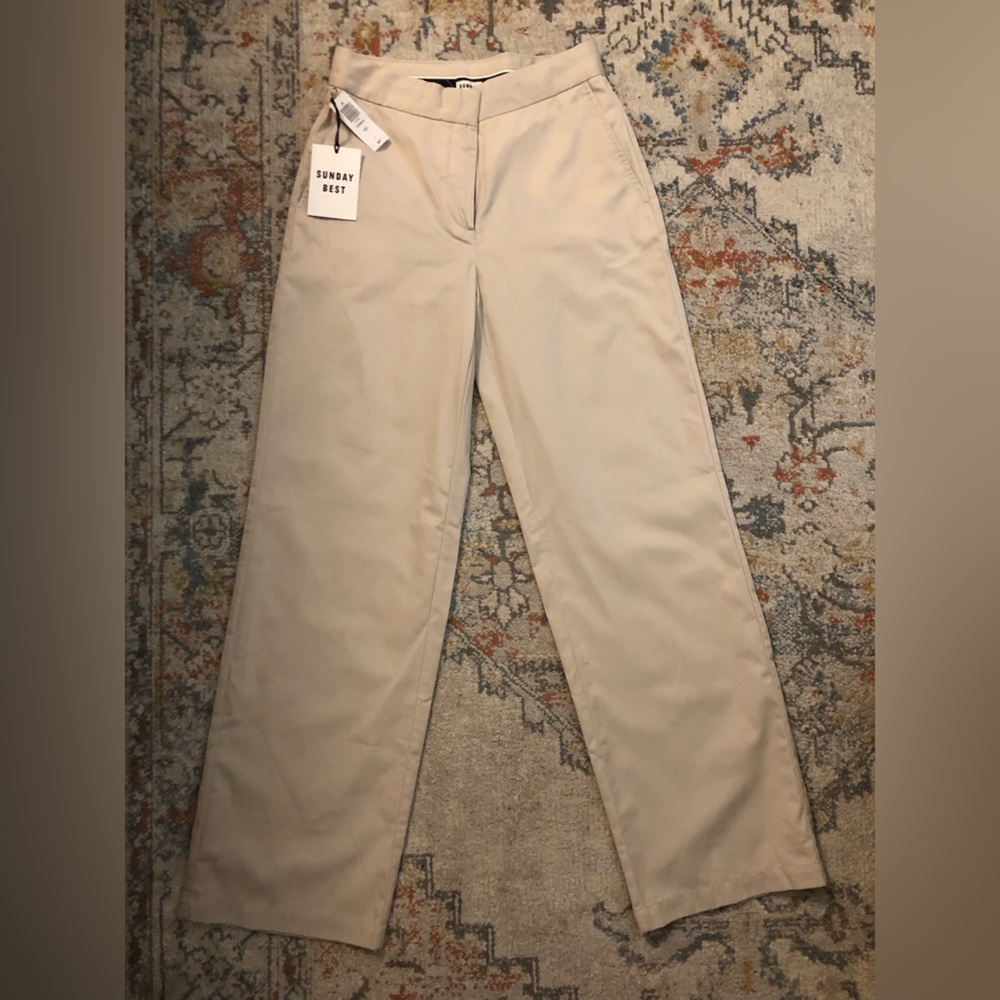 NWT Aritzia Sunday Best Charlie Pant in Bone size 2